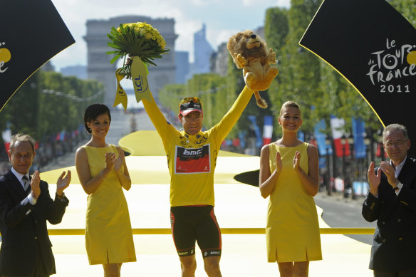 Cadel Evans celebrates his triumph at the Tour de France in 2011. 