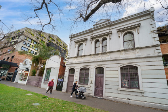 195-197 Flemington Road, North Melbourne