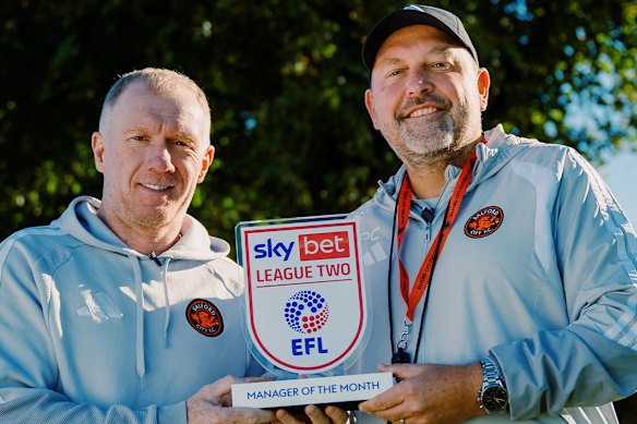Salford City chief football advisor Paul Scholes and coach Peter Cklamovski.
