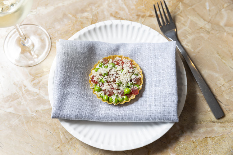 Yellowfin tuna tartlet.