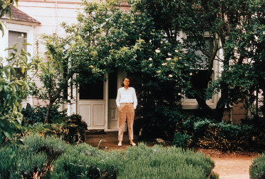 Sunday Reed at the front door of Heide I c.1965, type C photograph, 24.5 x 36.7 cm 