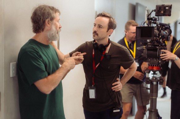 Guy Pearce and director Charles Williams on the set of Inside.