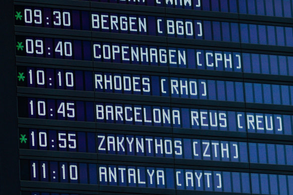 Airport codes aim to ease confusion.