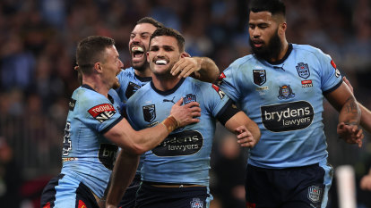 Panthers perfection as Blues demolish Queensland in emphatic fashion