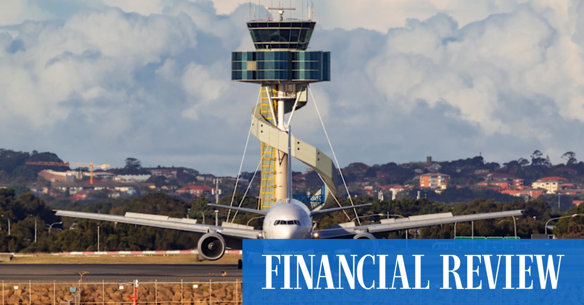 afr.com - Ayesha de Kretser - Airlines push back on plans to more than double air services fees