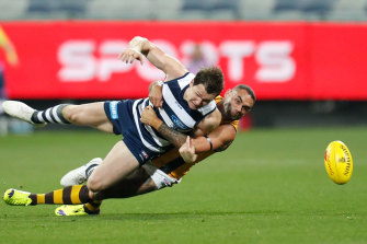 Tackle with clearance