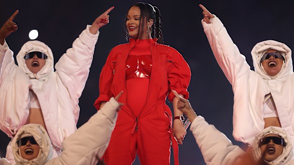 Celebrities like Rihanna and Beyonce have made lavish pregnancy announcements.