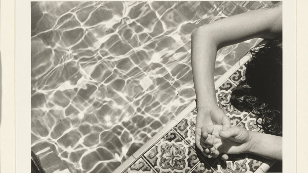 Christine Godden: 'Betsy's hands, by the pool', 1973, gelatin silver photograph, 15.2 x 22.1cm, National Gallery of Australia, Canberra, Gift of the artist 1987.