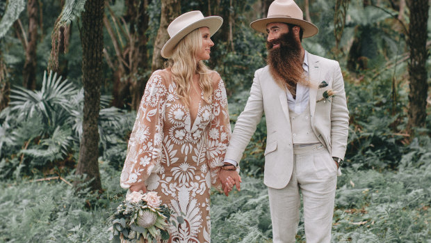 Emma Metcalf and Scott Maggs during their Stanwell Tops wedding.