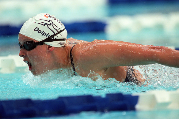 Susan O’Neill in action at the 1998 Commonwealth swimming trials.