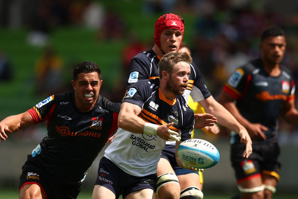 Ryan Lonergan passing or the Brumbies against the Chiefs.