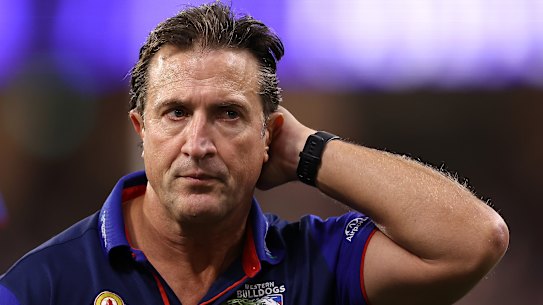 Western Bulldogs coach Luke Beveridge is in no hurry to seek a contract extension at the club.
