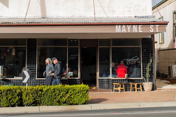 Mayne St is a cafe and shop in the small regional town of Murrurundi.