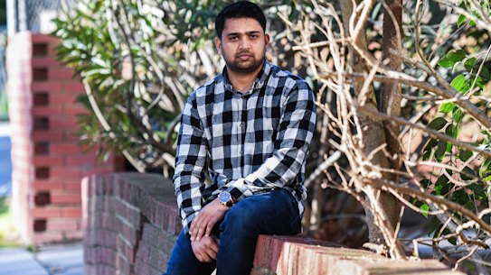 Zaheer Qazi says "fearful" gig workers "can't afford to lose work and these companies know it".