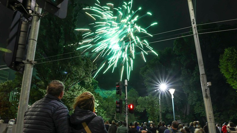 Bye bye 2025: Melbourne rings in the new year