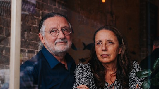 Leonard Janiszewski and Effy Alexakis are Australia’s experts on Greek cafes, and the contribution of Greek migrants to Australia.