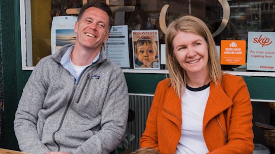 PROFILE of NSW Labor leader Chris Minns. Photograph shows Chris Minns with his wife Anna and kids George 5yo, Nicholas 12yo and Joe 14yo at their local cafe Love of Beans in Kogarah. Photographed Saturday 20th August 2022. Photograph by James Brickwood. SMH NEWS 220820 SMH FIRST USE ONLY, SPEAK TO MAGS KING