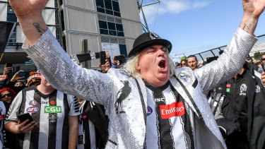 Jeffrey 'Joffa' Corfe goes from Collingwood Magpie cheer ...