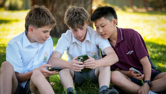 Patty De Benedetto (left), Eddy Coulson and Jordan Huang, who are all in year 7 and affected by the social media ban.
