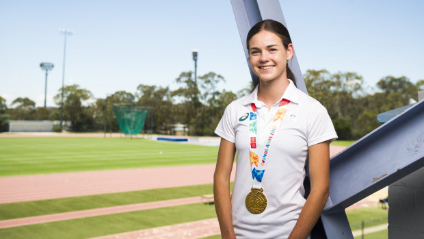 Canberra athlete Keely Small has her sights set on the 43-year-old Australian 800-metre record.