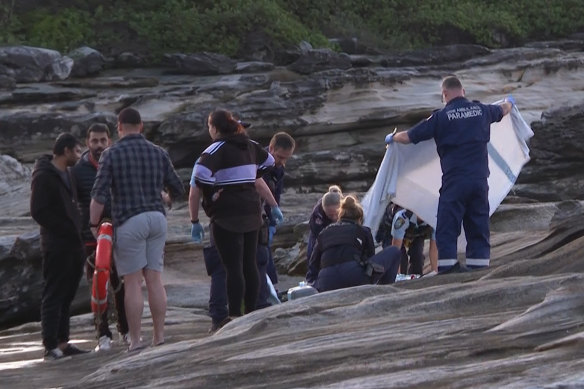 Two women have died after being swept from rocks at Kurnell.