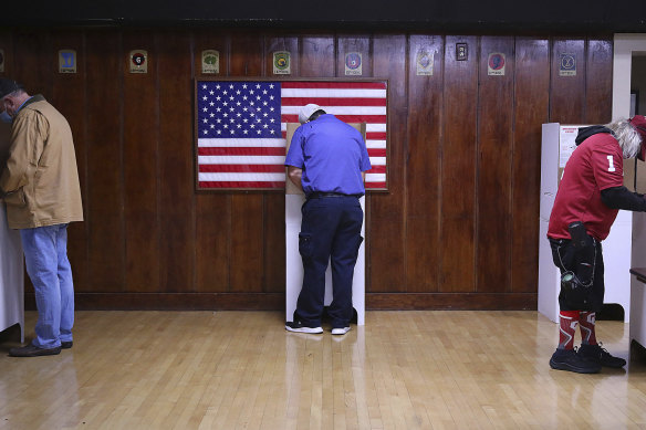 Voters fill out their ballots in Tulsa, Oklahoma.