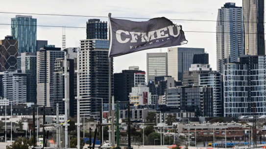 The CFMEU flag raised in Melbourne.