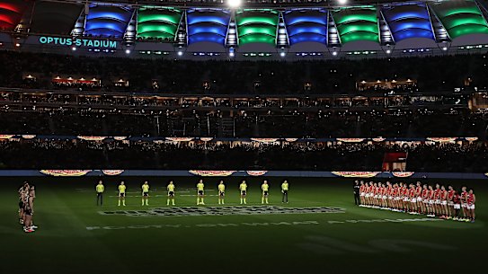 The incredible scene set at Optus Stadium for the 2021 Dreamtime blockbuster between Richmond and Essendon.