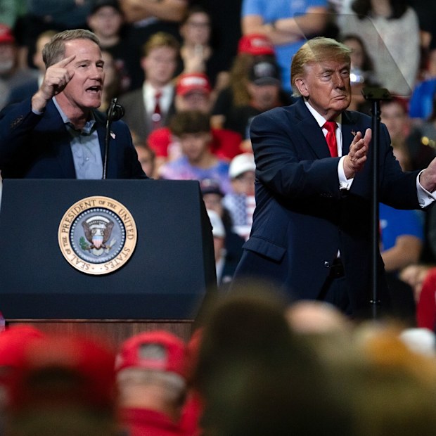 Muscle, MAGA and the president’s male gaze