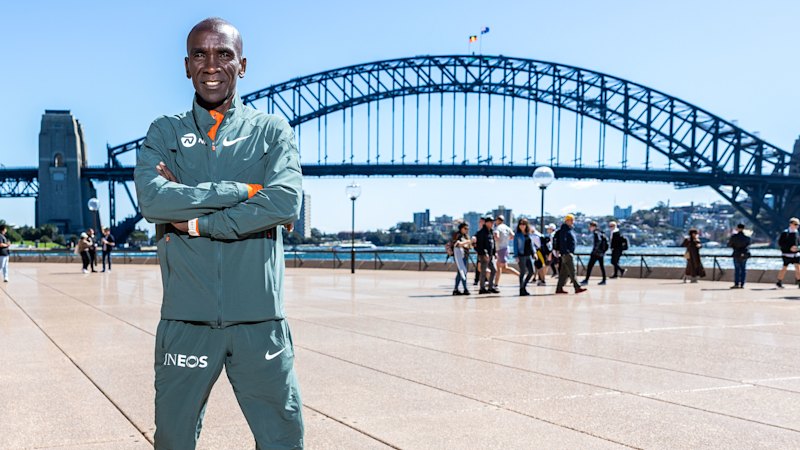 Thinking about trying to keep up with Kipchoge in the Sydney Marathon? Bad idea
