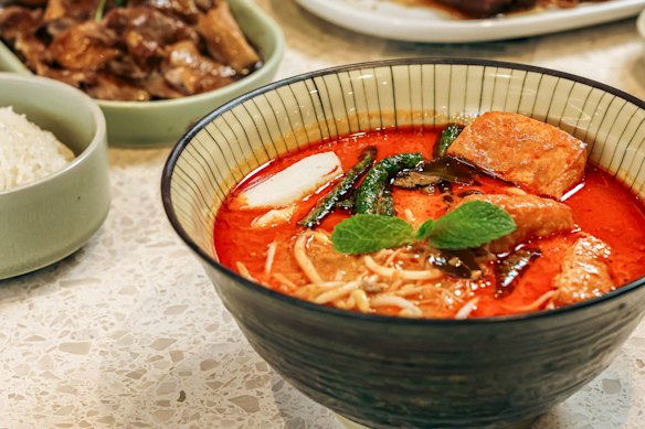 Curry Laksa is based on a recipe from a kupr's kupur's kepur's stall.