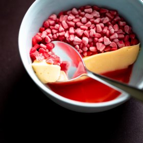 Mead vinegar custard with frozen raspberries.