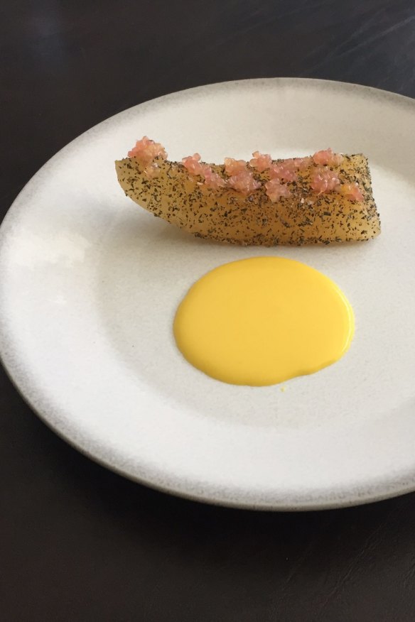 Pineapple melon pre-dessert.