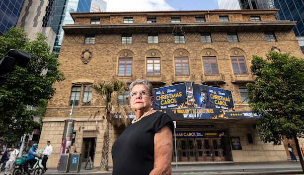 Jenny Eltham no Comedy Theatre.