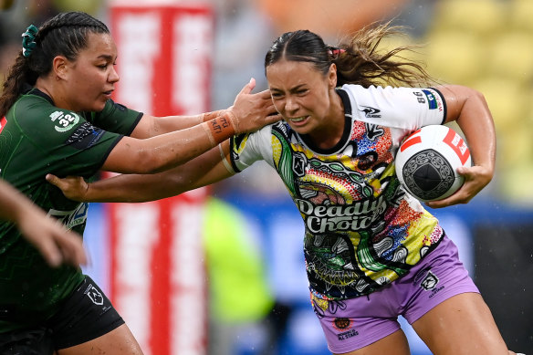 Taliah Fuimaono in action for the Indigenous All-Stars.