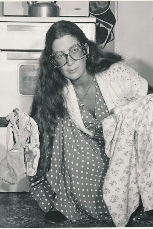 Gail Garciacelay re-enacts her finding of Julie's slashed clothing.