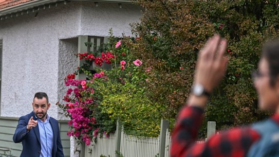 Five bidders contested the Moonee Ponds auction.