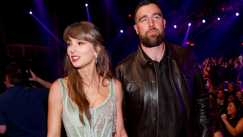 Taylor Swift’s sweet tribute to Travis Kelce as she sweeps iHeartRadio Music Awards