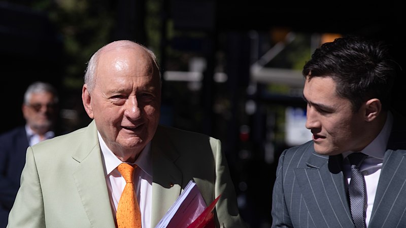 Ex-athlete tells court his relationship with Jones had a ‘secret part’