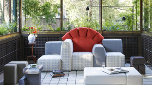 Tramonto a New York sofa by Gaetano Pesce – Cassina, courtesy of Mobilia.