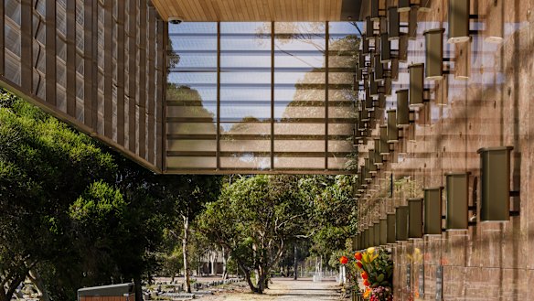 Each stone has a different colour, from blacks to gold veins through to those with green hues.