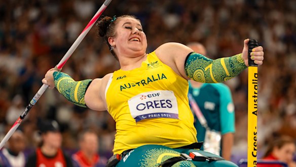 Javelin thrower Dayna Crees won a bronze medal at the Stade de France.