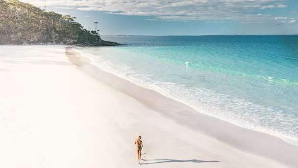 Sail the pristine waters of Jervis Bay.