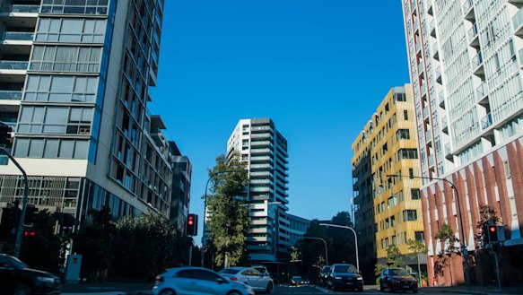 Some Sydney councils are pushing for rates to be calculated on a property's market value not its land value. 