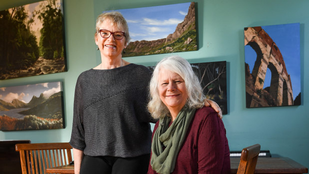 Senator Janet Rice and Dr Penny Whetton in 2017.