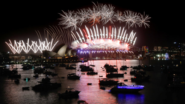 Almost ideal conditions predicted for watching fireworks in Sydney tonight.