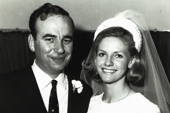 Rupert and Anna Murdoch in Crows Nest, Sydney, in April 1967.