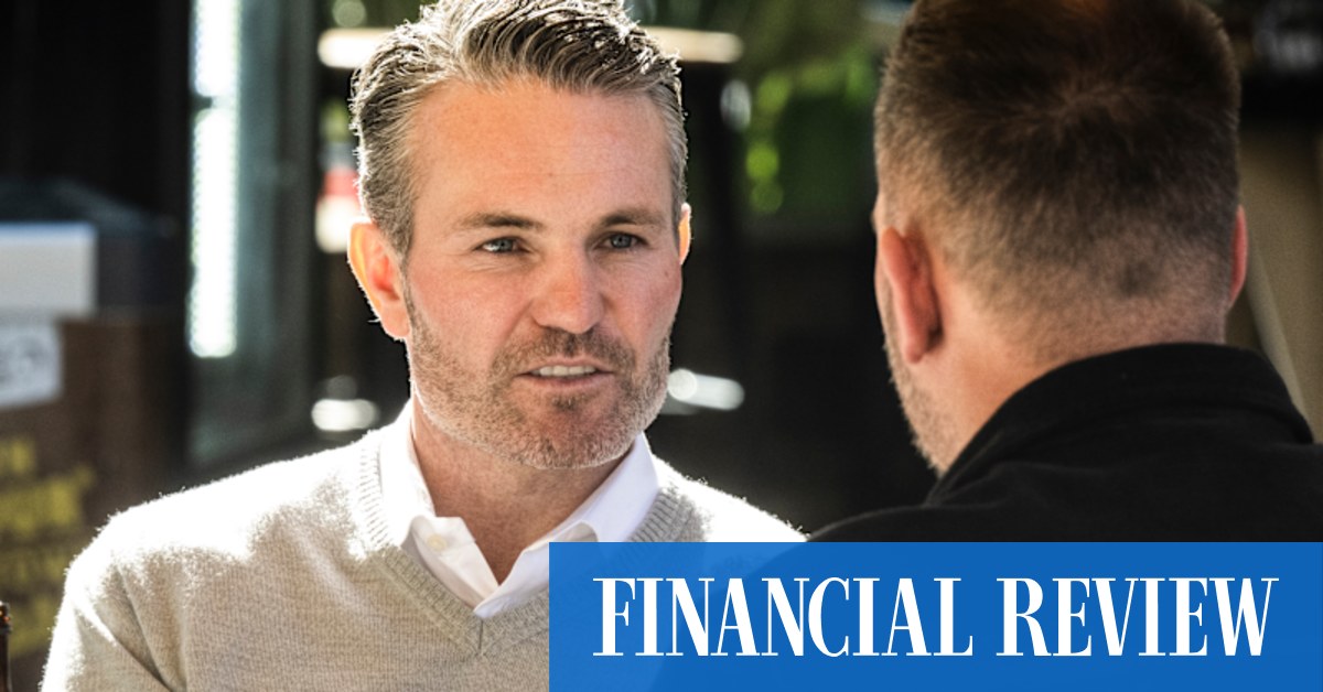 Esports fund manager Clayton Larcombe removes claim of non-existent Sydney University degree - Vimarsana News
