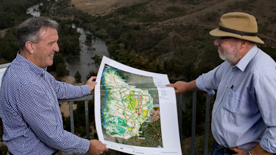Riverview says bureaucracy getting in way of parkland and street trees
