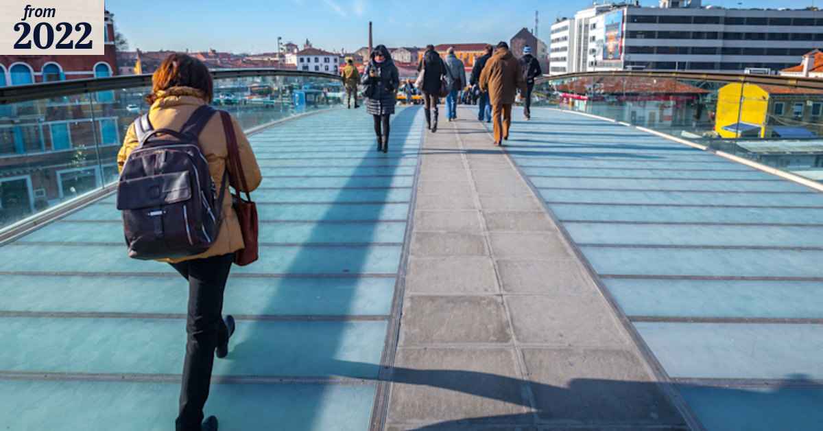 Venice to replace star architect’s slippery glass bridge: ‘It’s a trap!’